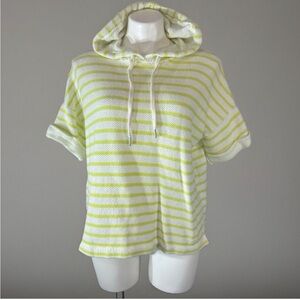 Woman’s Hooded Short Sleeve top
